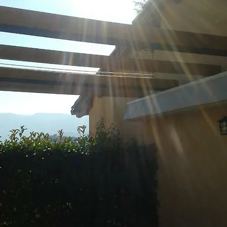 Con Jardín, Barbacoa, Piscina En Pleno Montseny