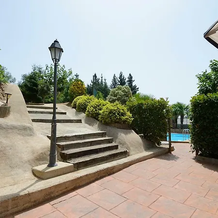 Casa rural Con Jardín, Barbacoa, Piscina En Pleno Montseny *